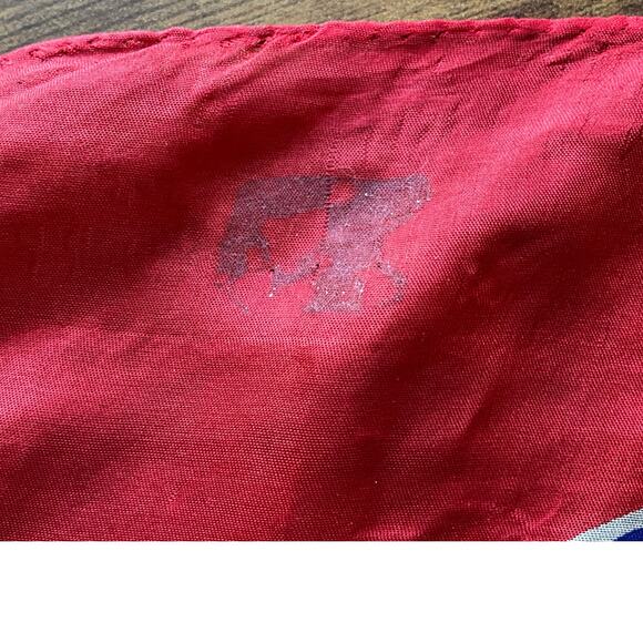 Vintage Rare Ringling Bros. Barnum & Bailey Pure Silk Linbro Scarf 28in x 28in - Picture 10 of 10